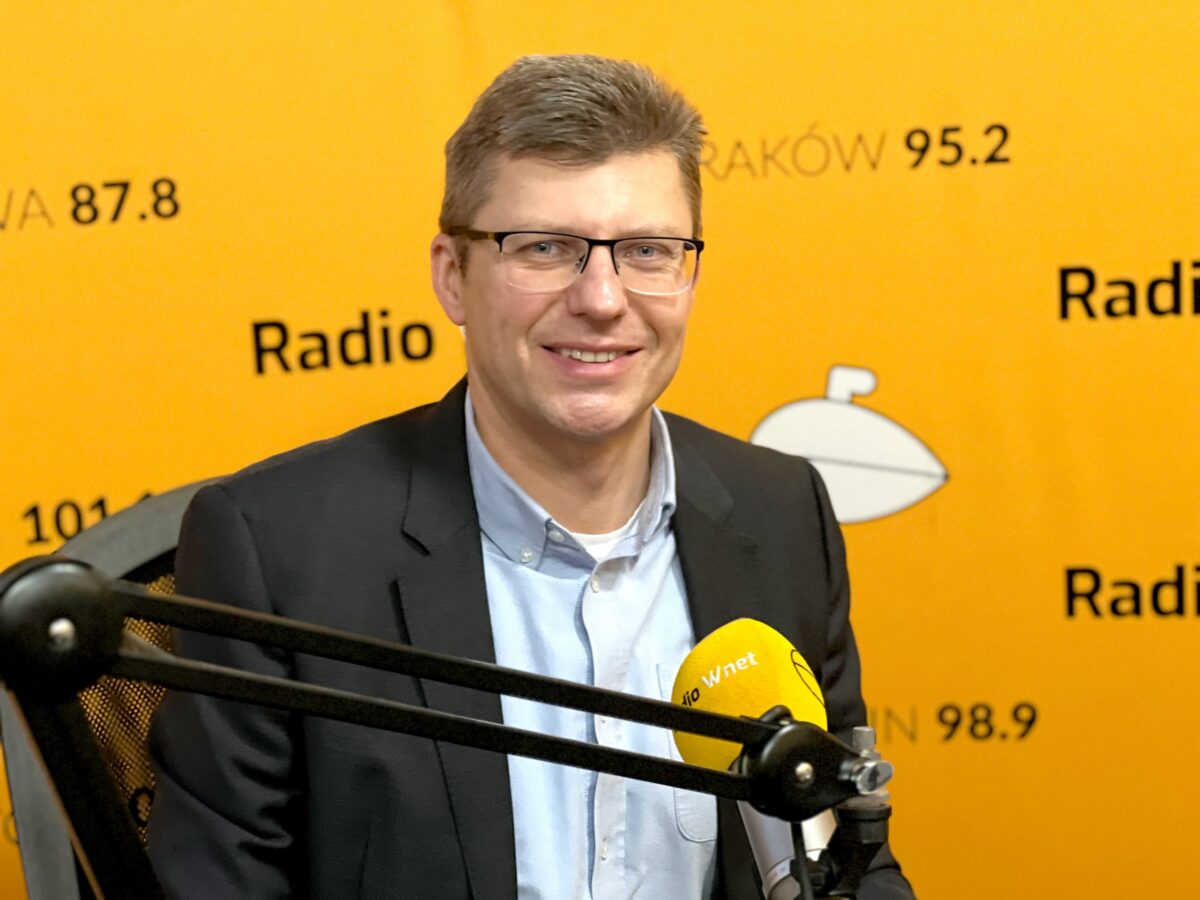 Ziobro w USA. Warchoł: „Tusk nie dostał obrazka ministra w drelichu przed kamerami”