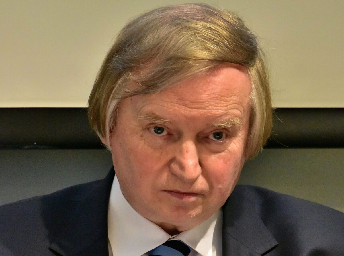 Prof. Piotrowski w Radzie Nowej Konstytucji: nie potrzeba resetu, trzeba stosować obecną ustawę