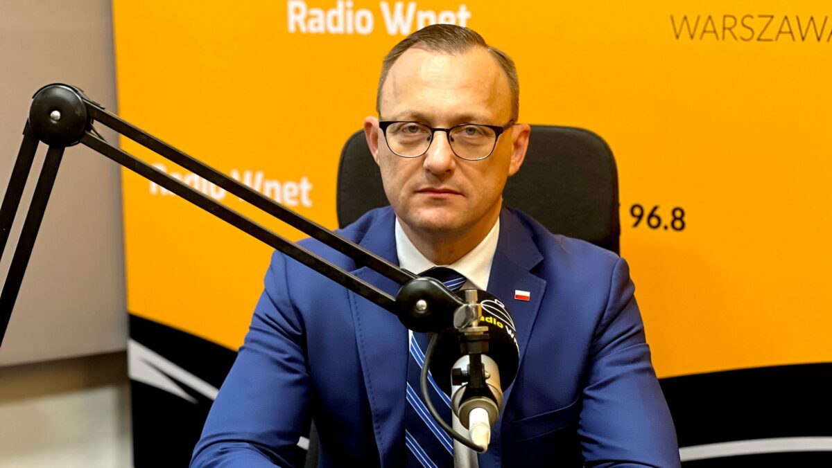 Aneks do raportu WSI i rezygnacja prof. Cenckiewicza. Ważne decyzje prezydenta