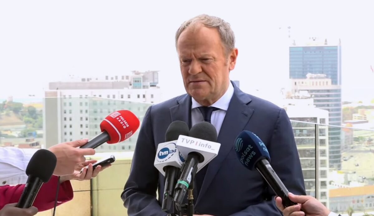 Spór o Order Orła Białego dla Zełenskiego. Bagiński: Tusk szybko zmienił zdanie