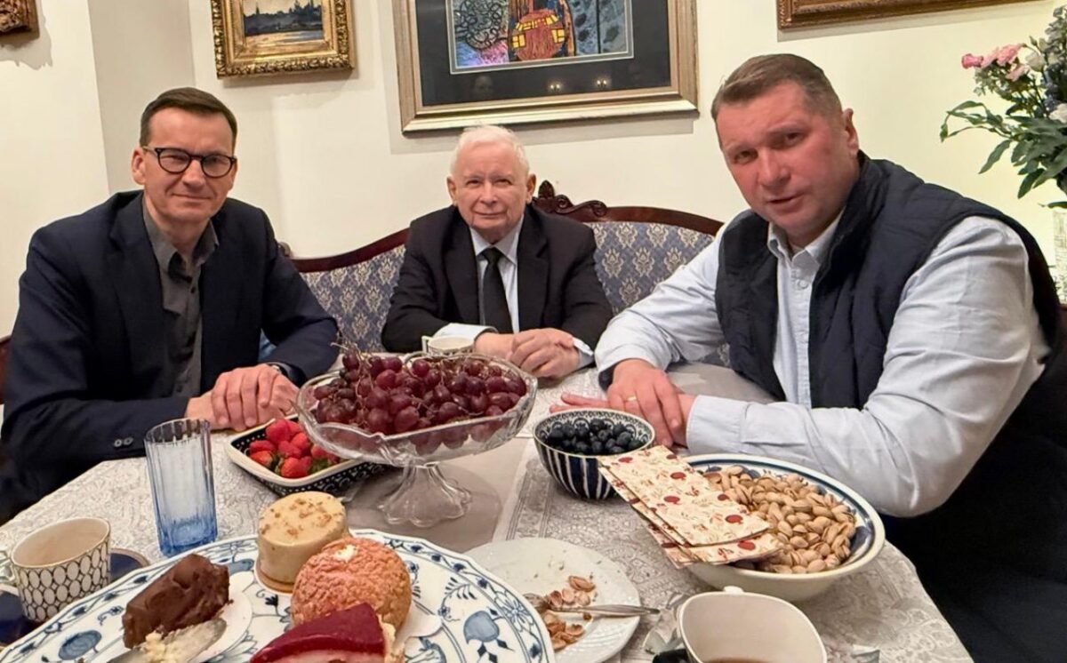 Kaczyński stawia warunki, Morawiecki odpowiada. W PiS dojdzie do przesilenia?