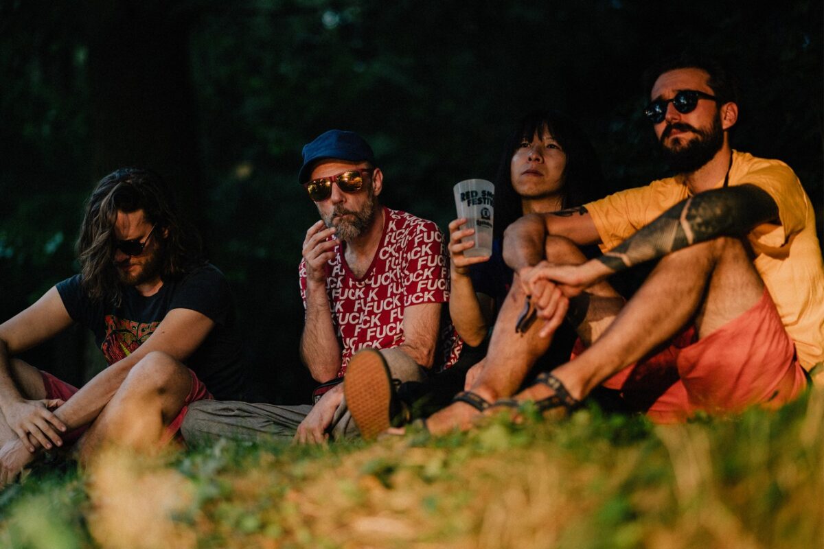 FUZZRAMEN TOUR i album „Escape from Egoland”. Rytuał ucieczki ACID SITTER nabiera prędkości