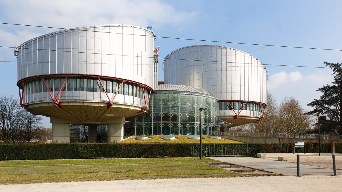 Zamach ETPCz na prerogatywę prezydenta. Sędzia demaskuje bezprawne działanie