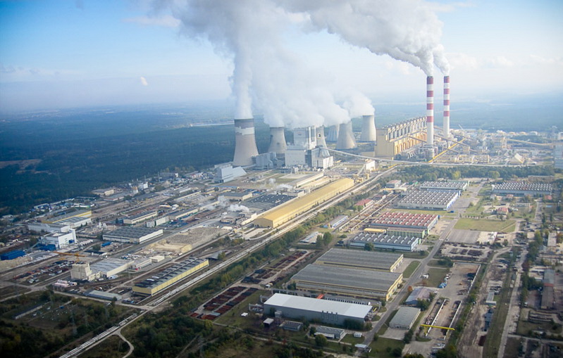 Energetyka węglowa do czasu atomu? Prof. Tokarski: nie wygaszajmy Bełchatowa