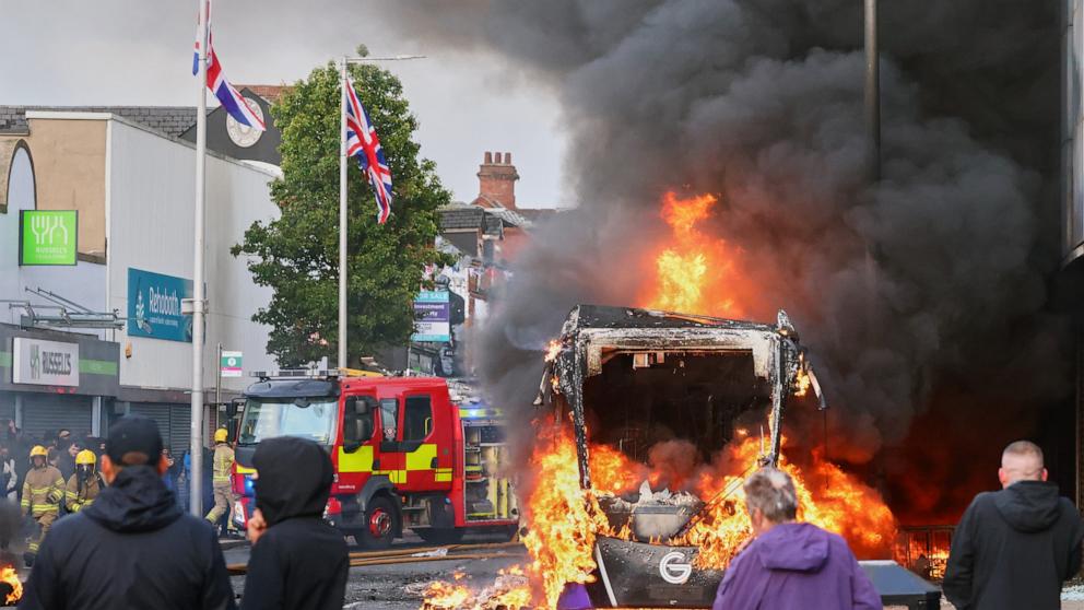 Belfast po ataku Sudańczyka. Między szokiem, gniewem a lękiem przed kolejną eskalacją