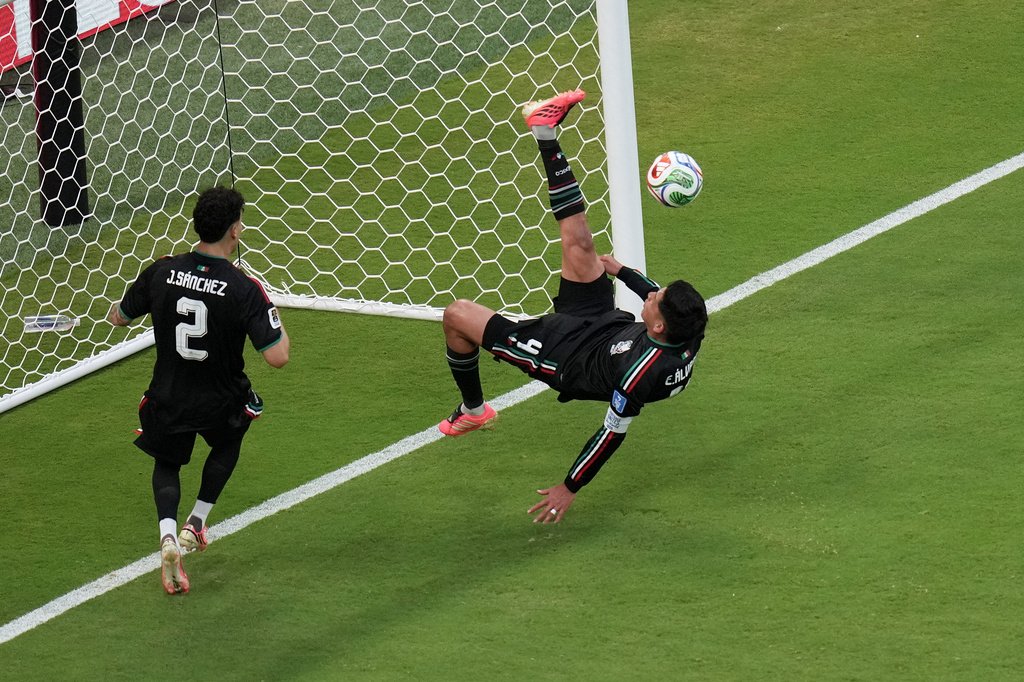 Meksyk rośnie na czarnego konia mundialu? Selekcjoner Javier  Aguirre studzi emocje