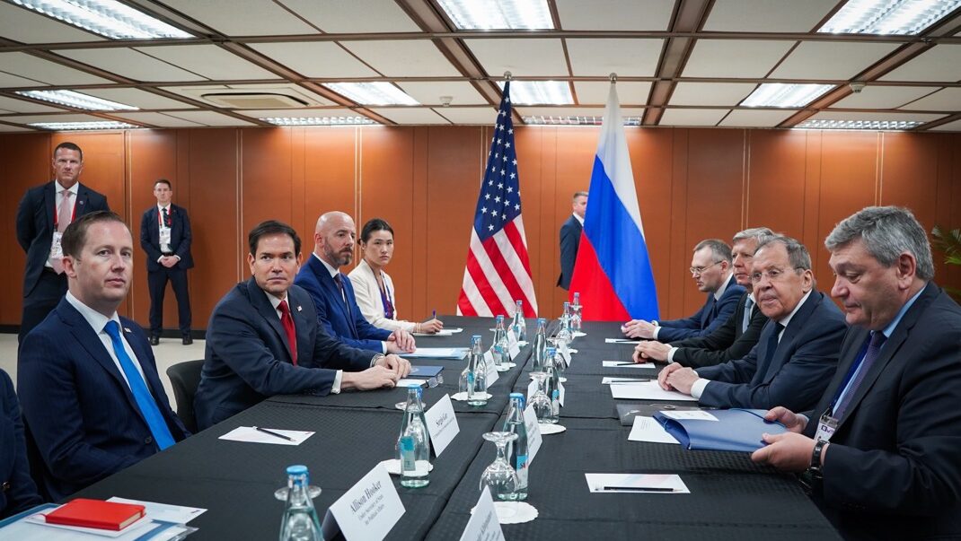 Rubio spotkał się z Ławrowem. Ekspert: Rosji nie chodzi o Ukrainę. Celem jest osłabienie Europy